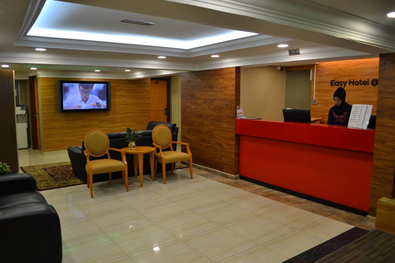 อีซี โฮเต็ล แอท อัมปัง Hotel Batu Empat ภายนอก รูปภาพ