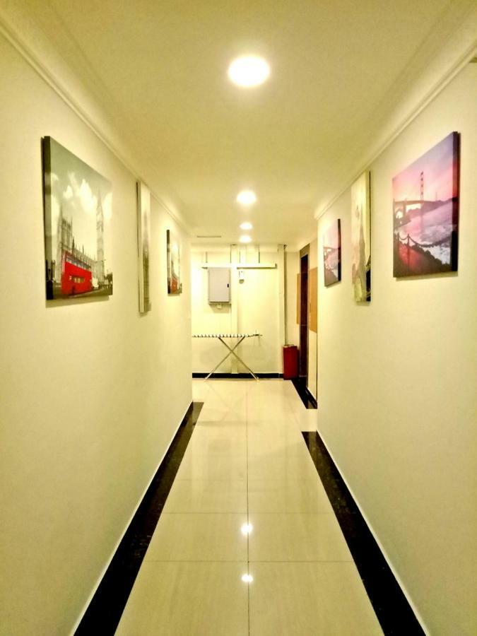 อีซี โฮเต็ล แอท อัมปัง Hotel Batu Empat ภายนอก รูปภาพ