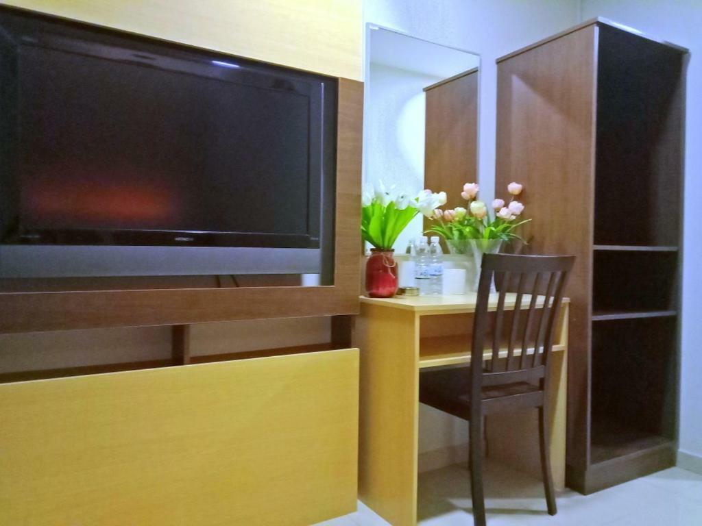 อีซี โฮเต็ล แอท อัมปัง Hotel Batu Empat ภายนอก รูปภาพ